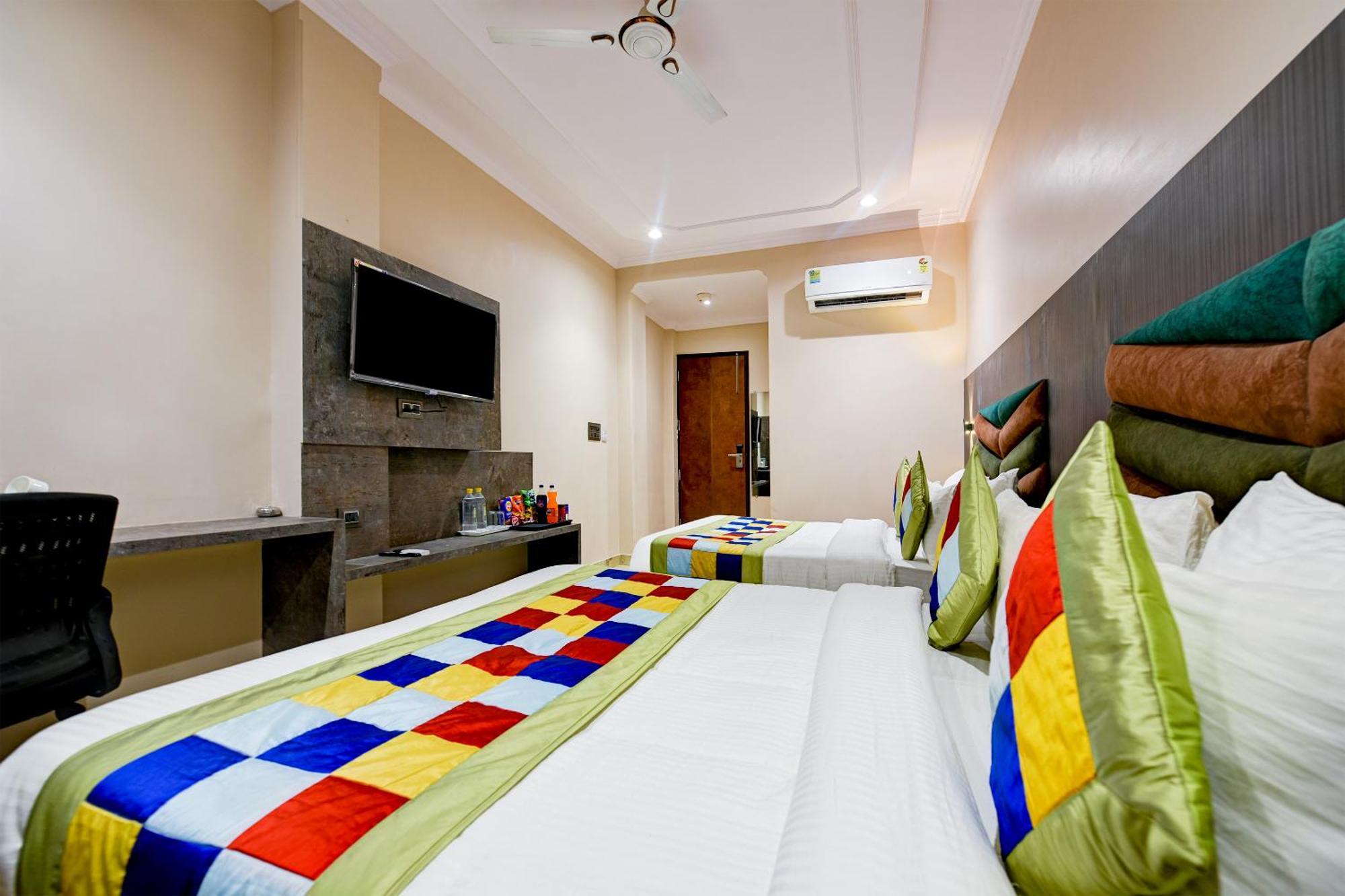 The Pearl Plaza Hotel In City Centre - Near New Delhi Railway Station Экстерьер фото