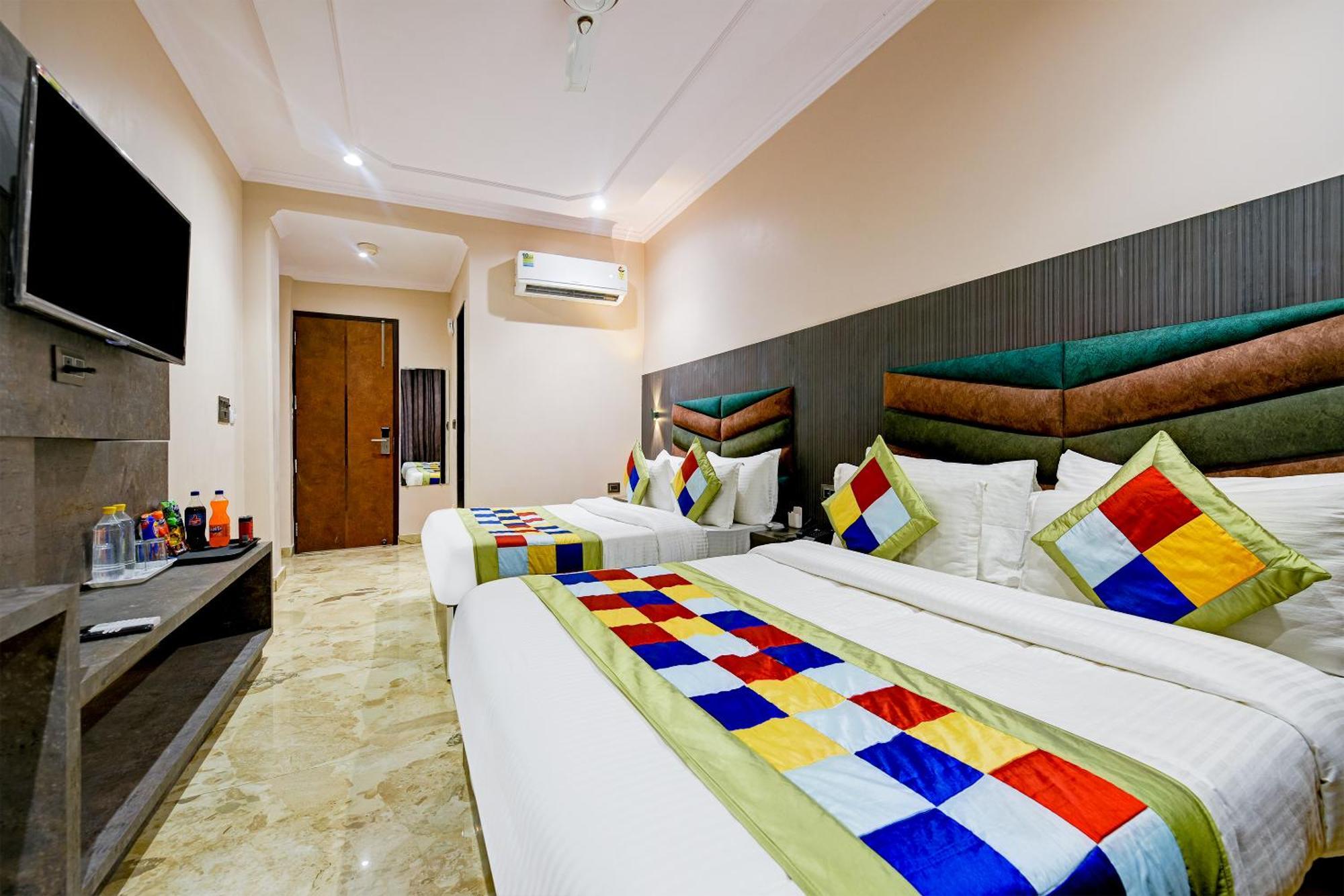 The Pearl Plaza Hotel In City Centre - Near New Delhi Railway Station Экстерьер фото